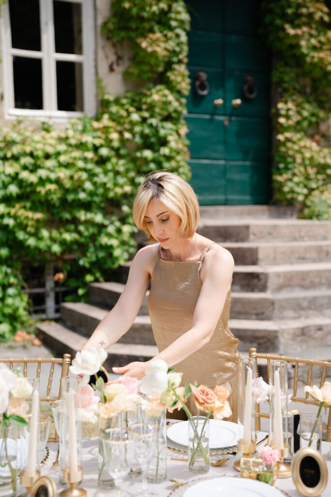 Luxury Tuscany wedding planner villa setup