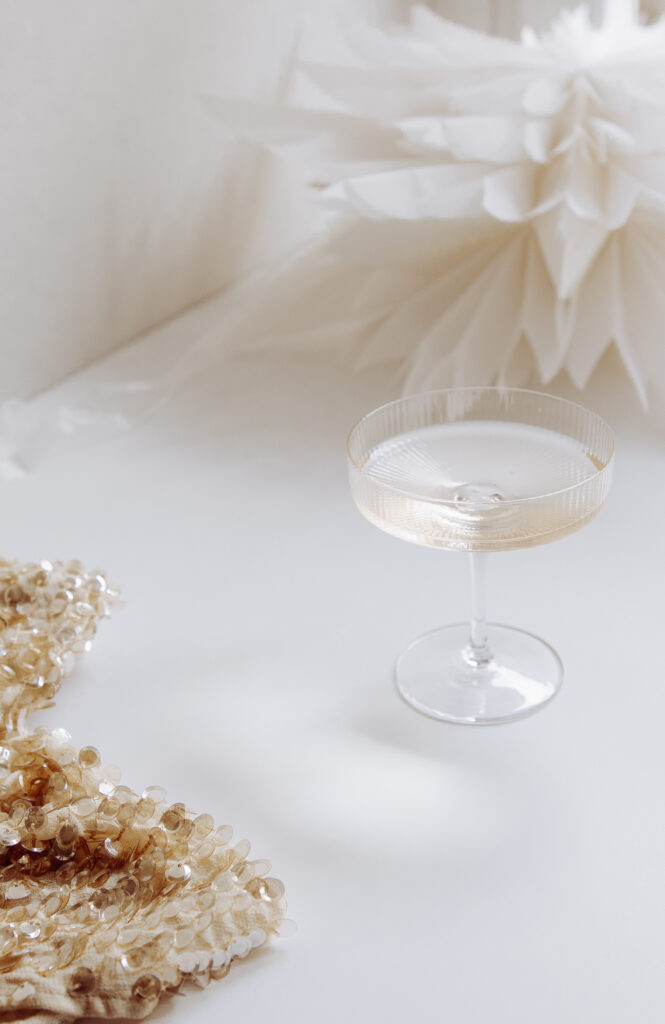 Winter wedding textures and champagne